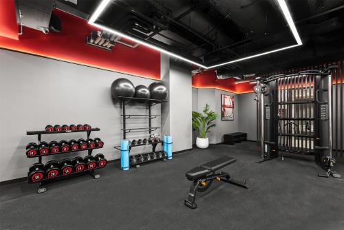 radisson red auckland
