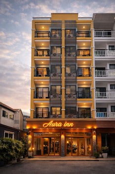 Aura Inn,,3 star