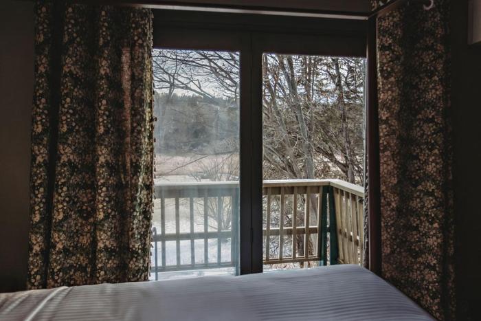 hideaway inn mt snow