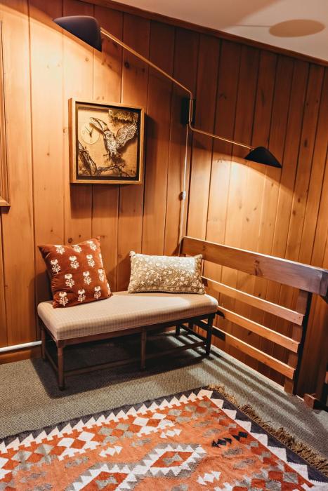 hideaway inn mt snow