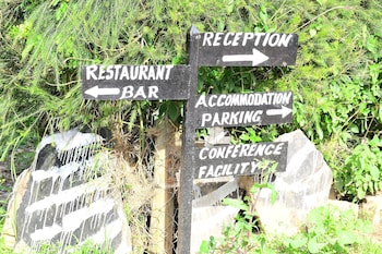 Njata Country House,,3 star