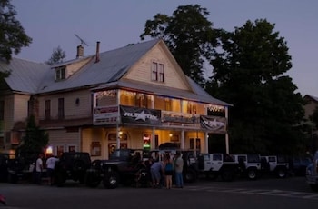 Georgetown Hotel And Saloon,,2 star