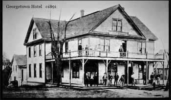 georgetown hotel and saloon