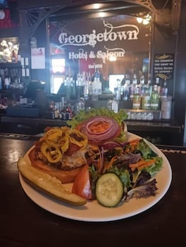 Georgetown Hotel And Saloon,,2 star
