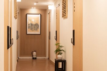 Stay 105 Haenggung Residence,,2 star
