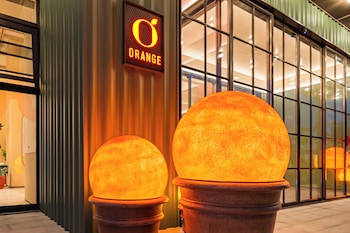 orange hotel