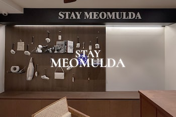 Stay Meomulda,,2 star