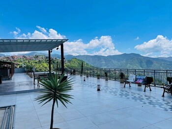 cds luxury homestay shimla