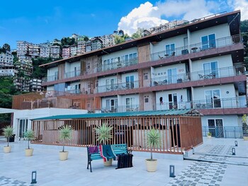 cds luxury homestay shimla