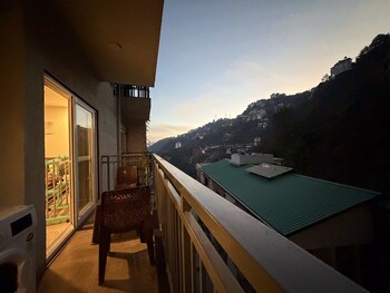 cds luxury homestay shimla