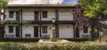 Hospedium Hosteria Rural Isabel La Catolica,,2 star