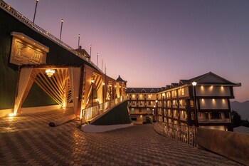 elbrus resort and spa