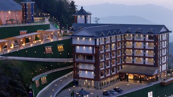elbrus resort and spa