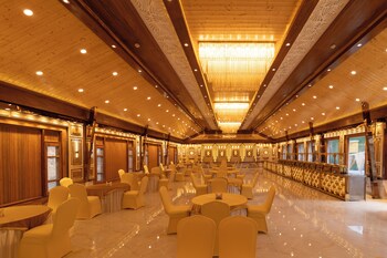 elbrus resort and spa
