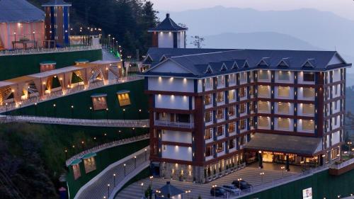 elbrus resort and spa
