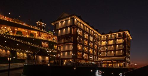 elbrus resort and spa