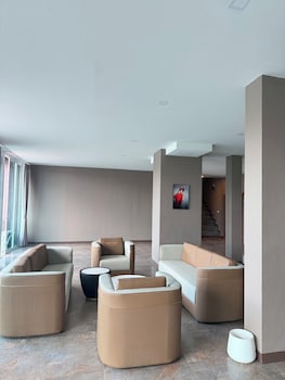 Me Luxe Hotel Aonang,,2 star