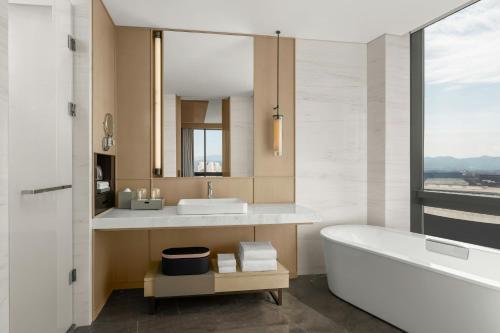 deqing marriott hotel