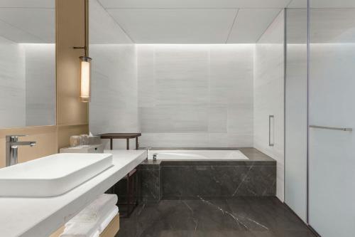 deqing marriott hotel