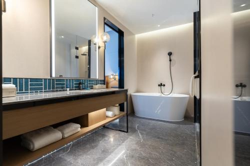 four points by sheraton wuhan dongxihu
