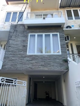 sanur house lavender