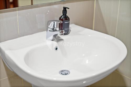 suvin by kozystay pondok indah