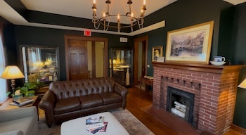 charleston house bed and breakfast inn