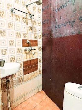 atharv paying guest house