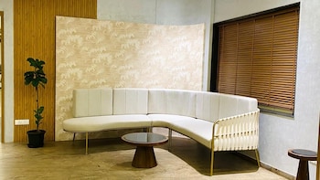 the sapphire hotel
