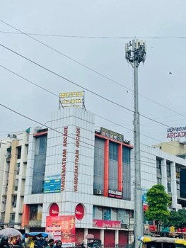 hotel grand shiva
