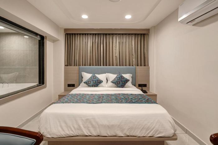 hotel grand shiva