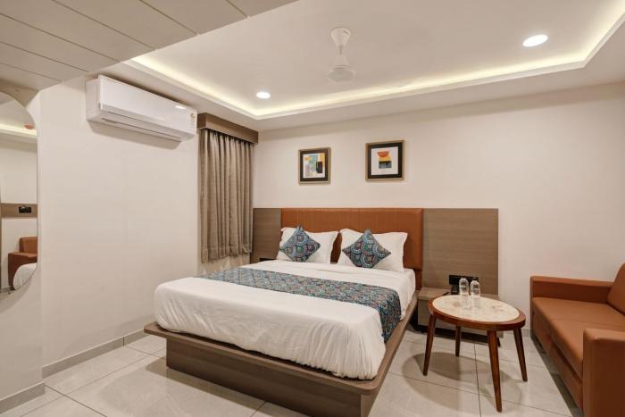 hotel grand shiva