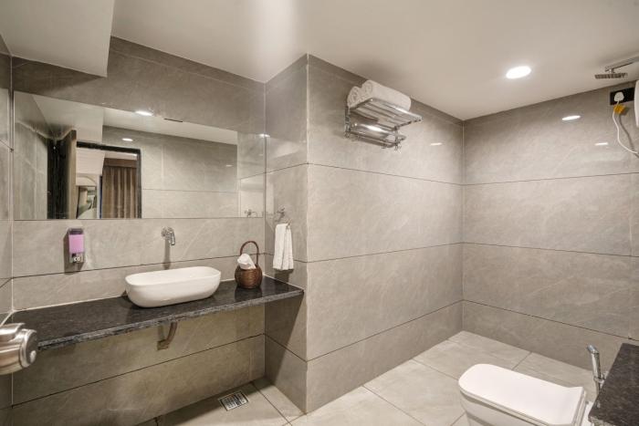 hotel grand shiva