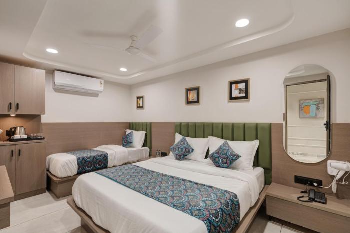 hotel grand shiva