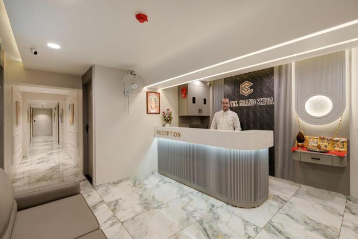 hotel grand shiva