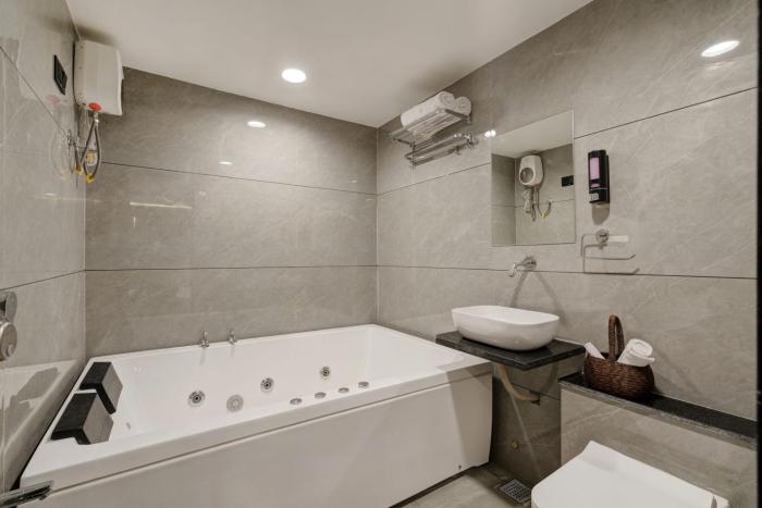 hotel grand shiva