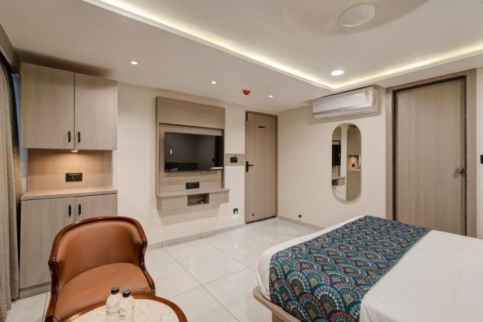 hotel grand shiva