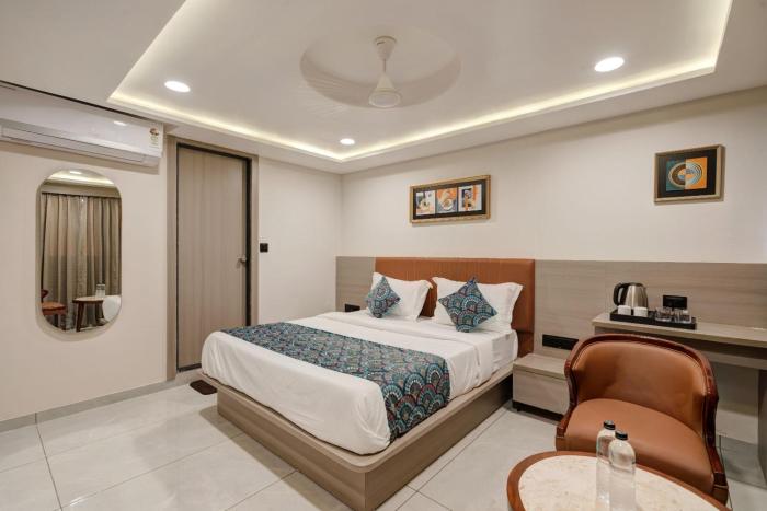 hotel grand shiva