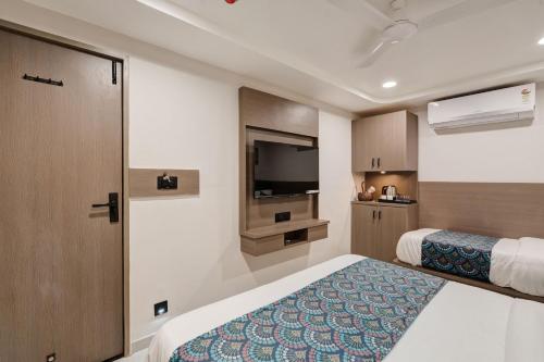 hotel grand shiva