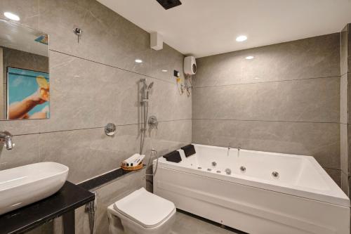 hotel grand shiva