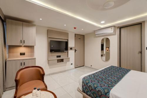 hotel grand shiva