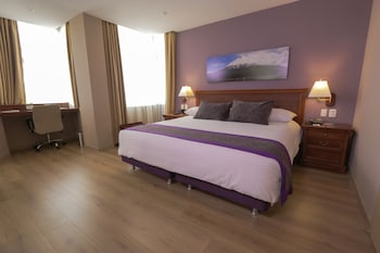 mercure alameda quito
