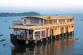 the boat company