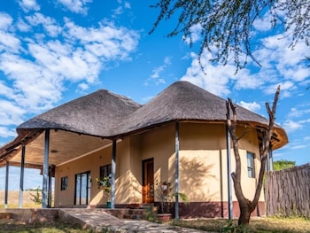 nkanga hotel