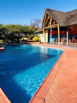 Nkanga Hotel,,3 star