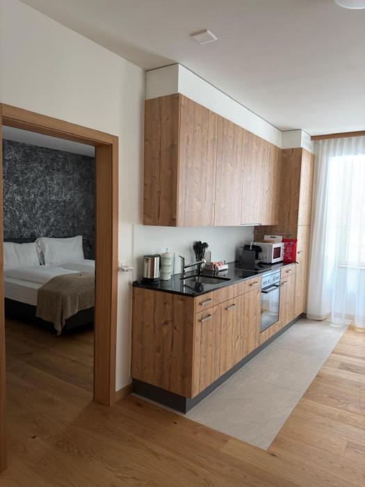 gemmi hotel and spa