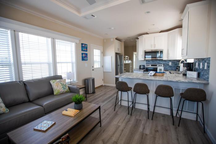 camp margaritaville auburndale rv resort