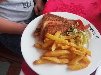 bomen hotel isiolo