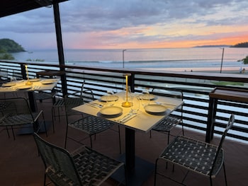 wao beach hotel