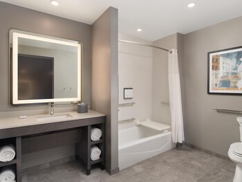 hyatt house schenectady mohawk harbor
